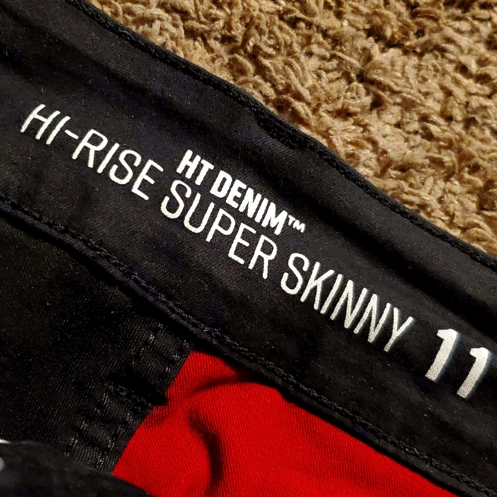 Hot topic high rise super skinny jeans